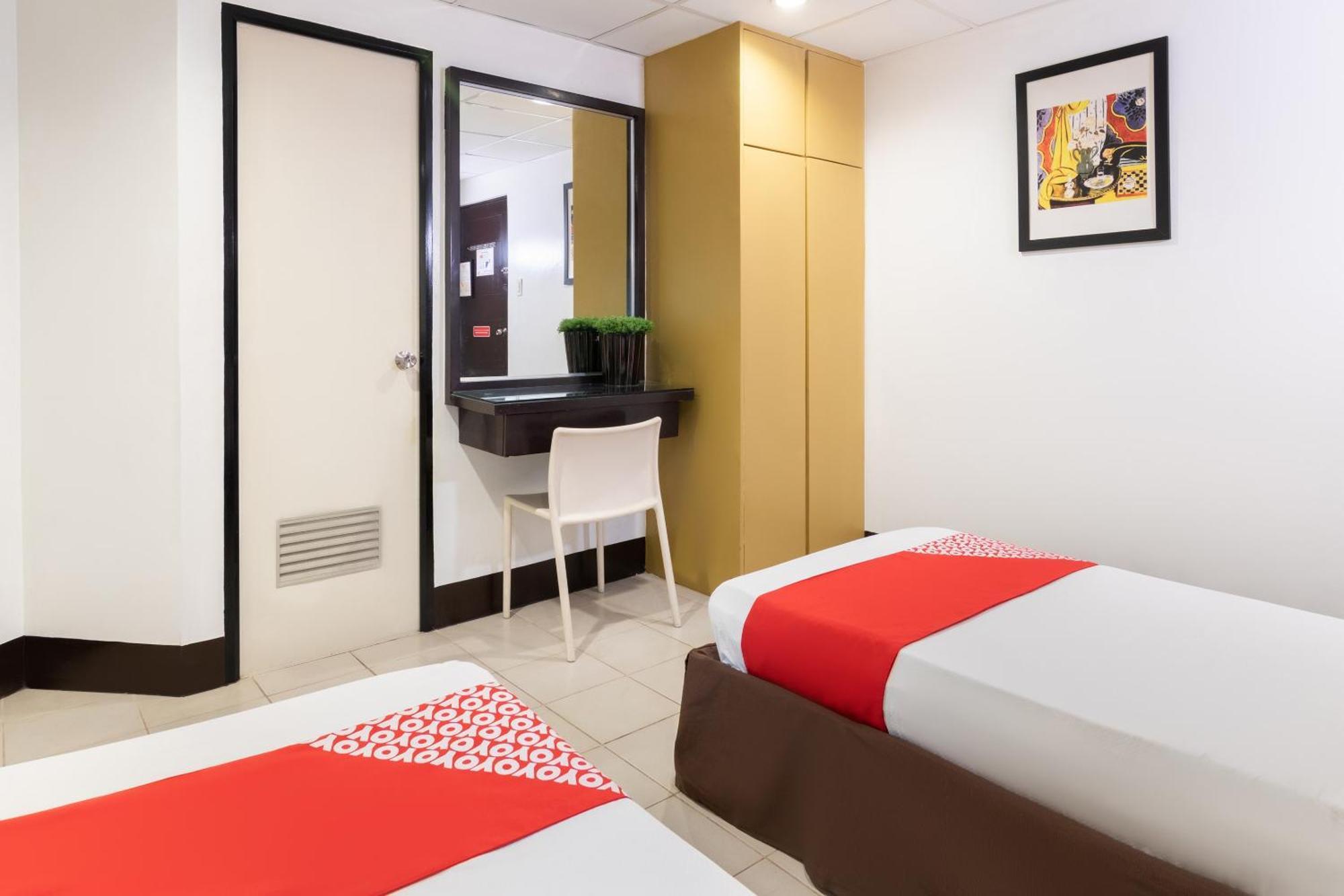 OYO 107 Orange Nest Hotel Manila Exterior foto